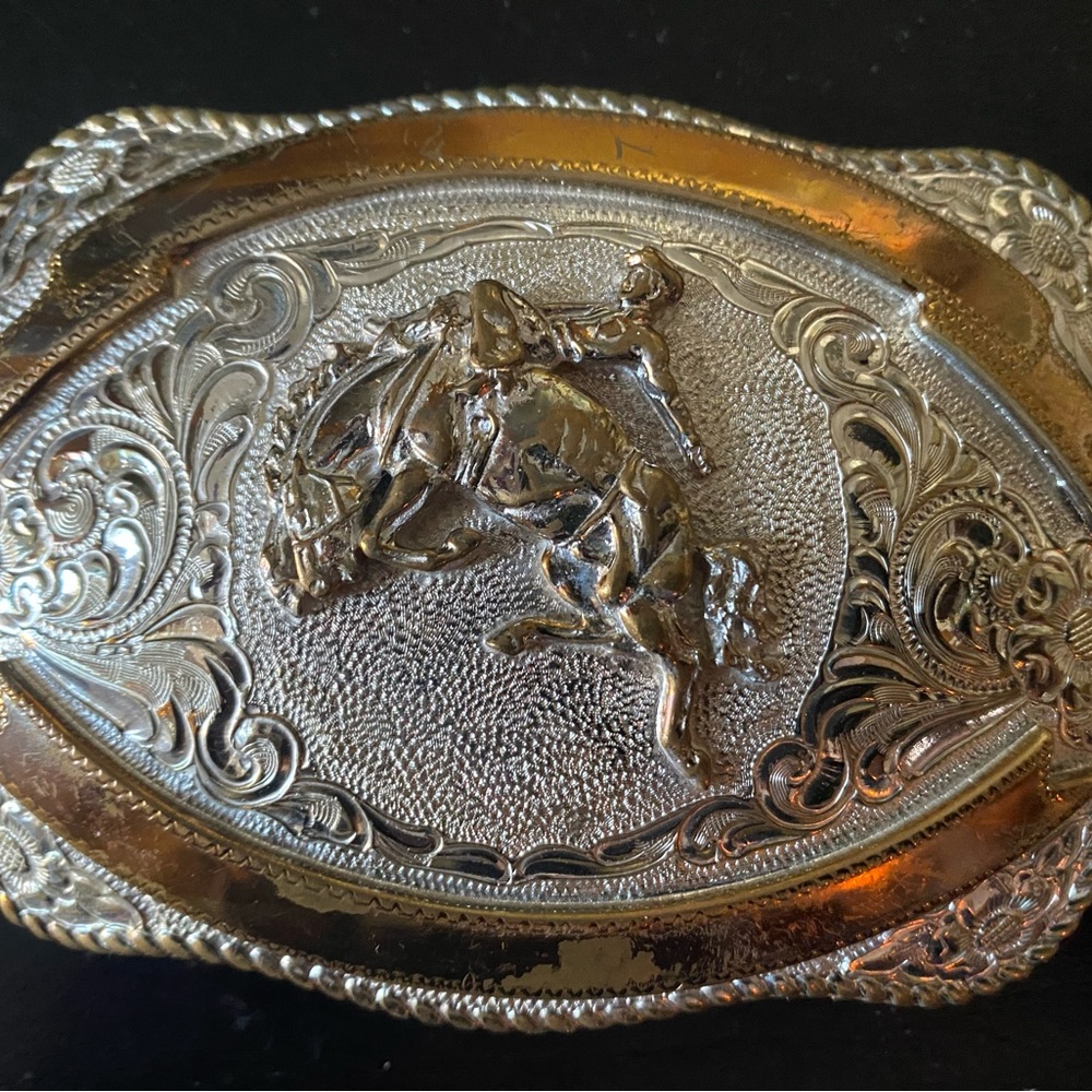 Beautiful Tony Lama Belt with incredible Buckle